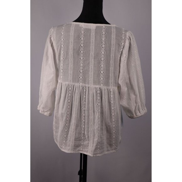 All in Favor White Boho Style 3/4 Sleeve Eyelet Blouse 100% Cotton Size Small - Picture 2 of 11